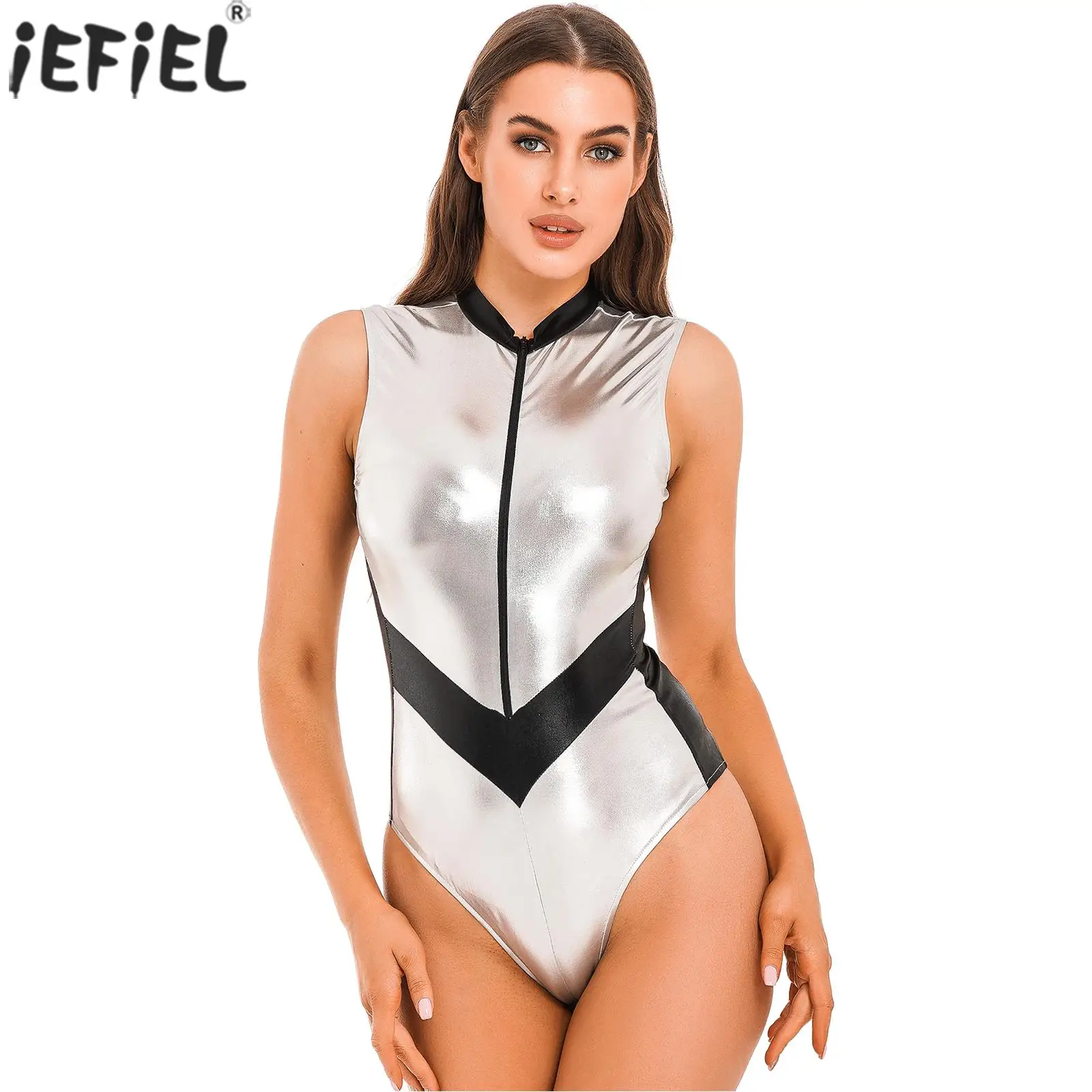 Женское модное блестящее трико с воротником-стойкой и цветной застежкой-молнией
Женское модное блестящее трико с воротником-стойкой и цветной застежкой-молнией