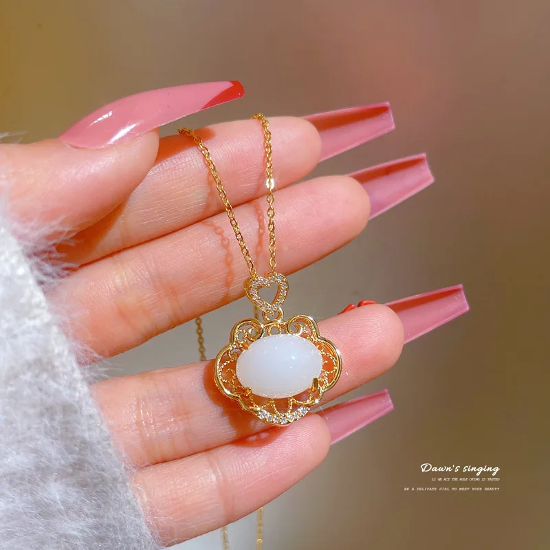 Love Jade Lock Full Diamond Micro Inlaid Diamond Necklace Female Transfer Bead Ins Net Red Clavicle Chain Accessories Exotic
Love Jade Lock Full Diamond Micro Inlaid Diamond Necklace Female Transfer Bead Ins Net Red Clavicle Chain Accessories Exotic