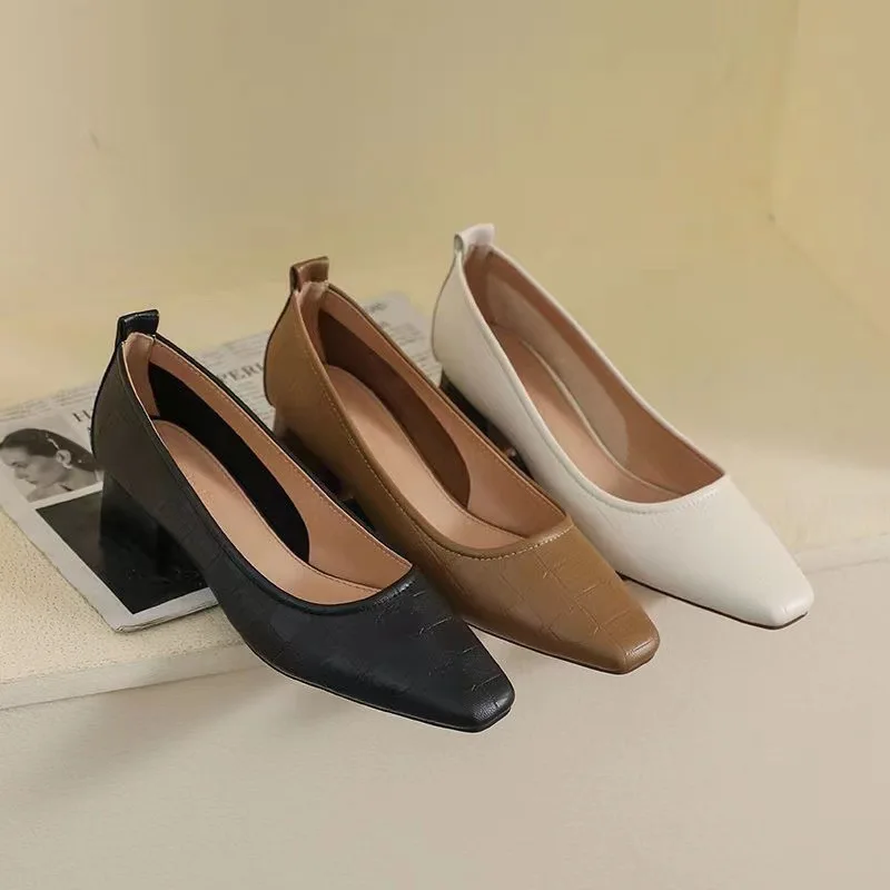 Flat Black Shoes For Women All-Match Elegant Low Heels Pointed Toe Shallow Mouth Casual Female Sneakers Ladies' Footwear Big Siz
Flat Black Shoes For Women All-Match Elegant Low Heels Pointed Toe Shallow Mouth Casual Female Sneakers Ladies' Footwear Big Siz