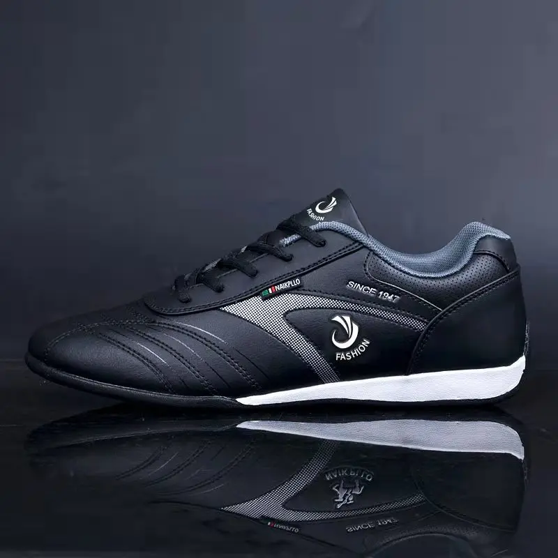 Autumn New Trend Casual Sports Shoes Pu Low-top Student Shoes Shoes Slip Resistance Soft Bottom Ventilation Comfortable
Autumn New Trend Casual Sports Shoes Pu Low-top Student Shoes Shoes Slip Resistance Soft Bottom Ventilation Comfortable