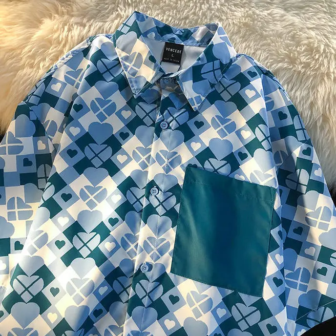 Japanese Retro Love Full Print Short Sleeve Shirts Women Blouses Men Loose Casual Beach Style Button Up Shirt Street Summer Tops
Japanese Retro Love Full Print Short Sleeve Shirts Women Blouses Men Loose Casual Beach Style Button Up Shirt Street Summer Tops