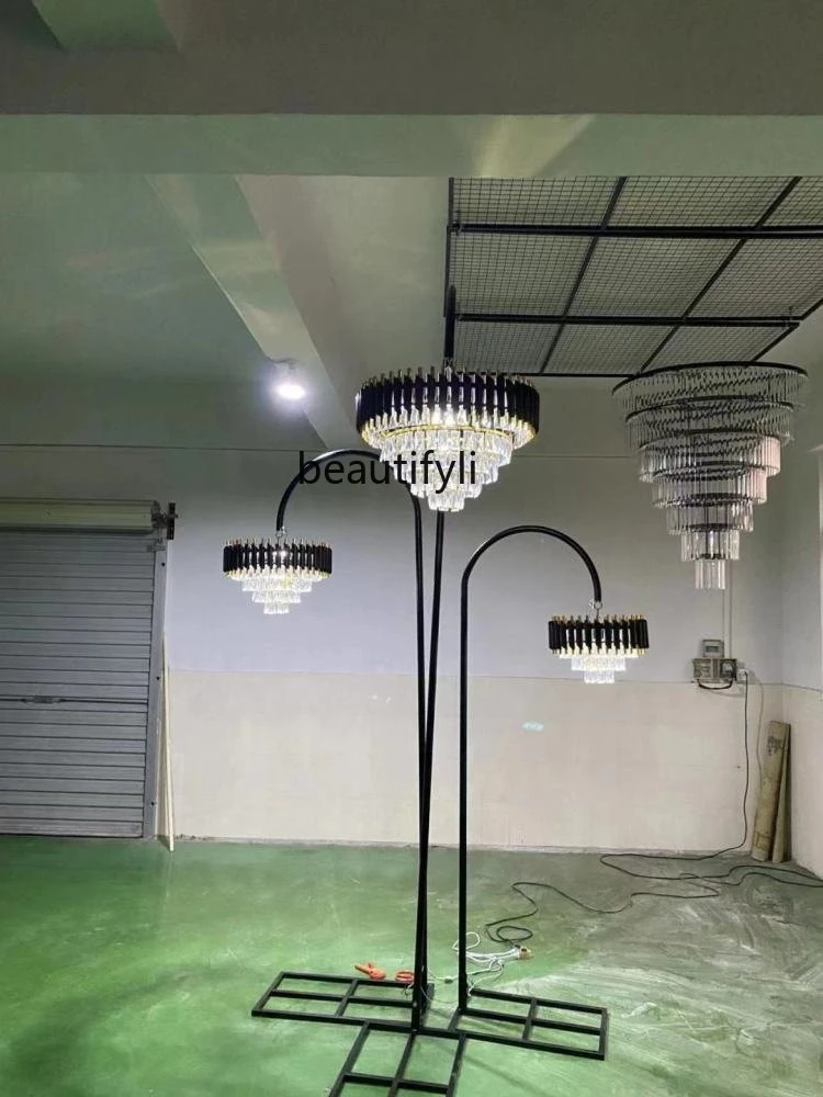 zqWedding Props Crystal Triple Black Gold High Road LED Chandelier Can Change Colors
zqWedding Props Crystal Triple Black Gold High Road LED Chandelier Can Change Colors