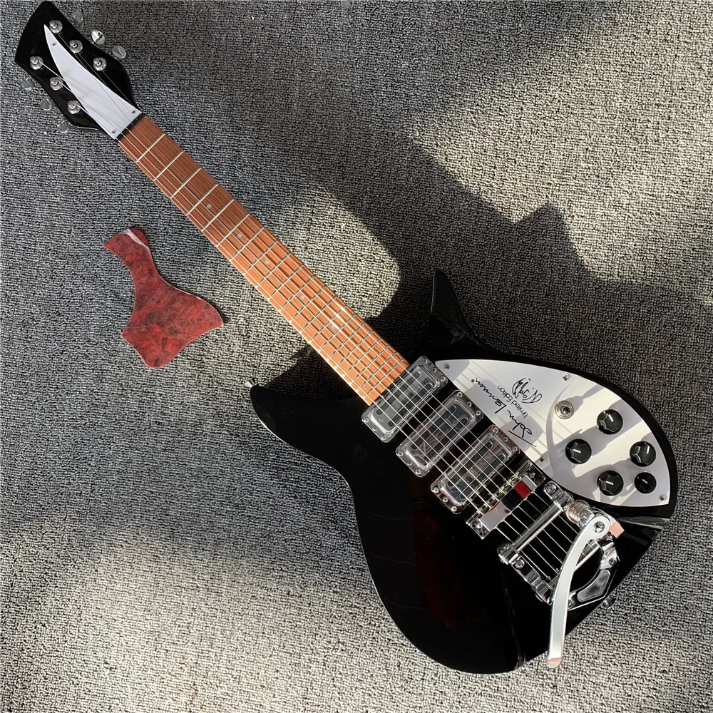 Rickenback-6 string electric guitar, 325 electric guitar, bright black paint, high-quality material, double edging, custom store
Rickenback-6 string electric guitar, 325 electric guitar, bright black paint, high-quality material, double edging, custom store