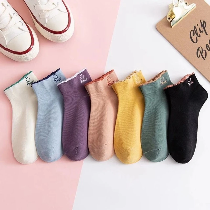 50 Pairs Women Low Tube Decorative Border Socks Spring Summer Comfortable Short Casual Pinkycolor Student Socks 
50 Pairs Women Low Tube Decorative Border Socks Spring Summer Comfortable Short Casual Pinkycolor Student Socks