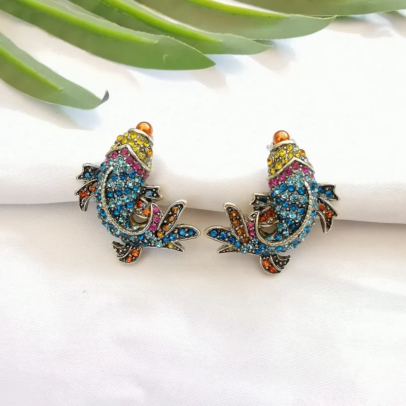 Timeless Wonder Retro Zirconia Geo Fish Stud Earrings for Women Designer Jewelry Goth Brand Ins Punk Mediaeval Rare Prom 2239
Timeless Wonder Retro Zirconia Geo Fish Stud Earrings for Women Designer Jewelry Goth Brand Ins Punk Mediaeval Rare Prom 2239