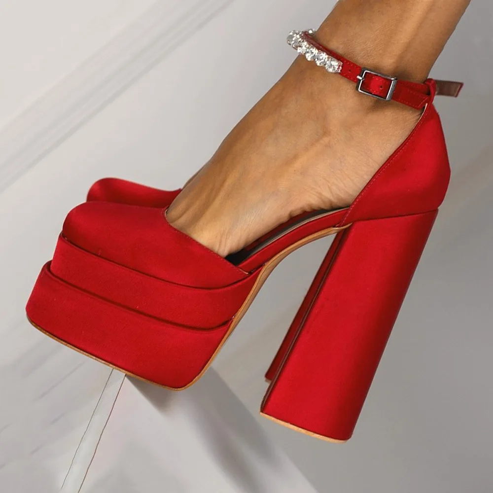 Summer Elegant Ladies Women Sandals Fashion Platform Buckle Strap Silk 14.5CM Square heel Classics Casual Women Shoes black
Summer Elegant Ladies Women Sandals Fashion Platform Buckle Strap Silk 14.5CM Square heel Classics Casual Women Shoes black
