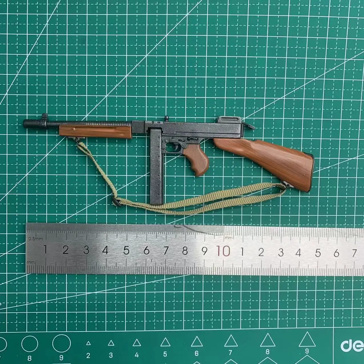 1/6 миниатюрное оружие солдата PPS43 бобоша, пистолет-автомат BBS43 Lei Feng, модель пистолета, игрушка, подходит для 12 дюймов, экшн-фигурка в наличии
1/6 миниатюрное оружие солдата PPS43 бобоша, пистолет-автомат BBS43 Lei Feng, модель пистолета, игрушка, подходит для 12 дюймов, экшн-фигурка в наличии