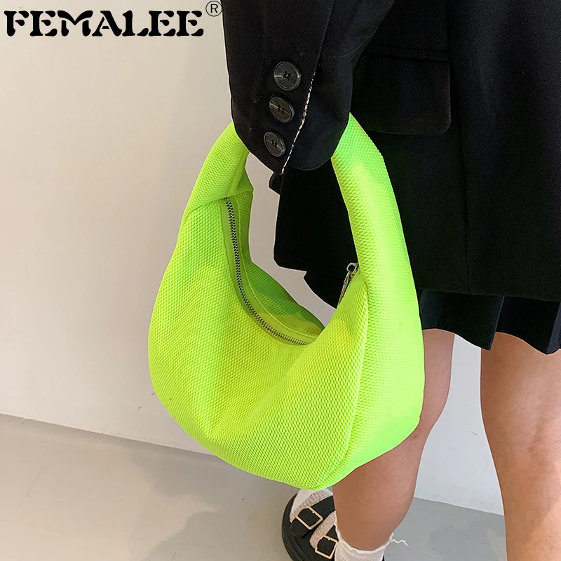 Модные Мягкие сетчатые нейлоновые сумки на плечо с полумесяцем, европейская простая сумка через плечо, кошельки для подмышек, роскошная сум...
Модные Мягкие сетчатые нейлоновые сумки на плечо с полумесяцем, европейская простая сумка через плечо, кошельки для подмышек, роскошная сум...