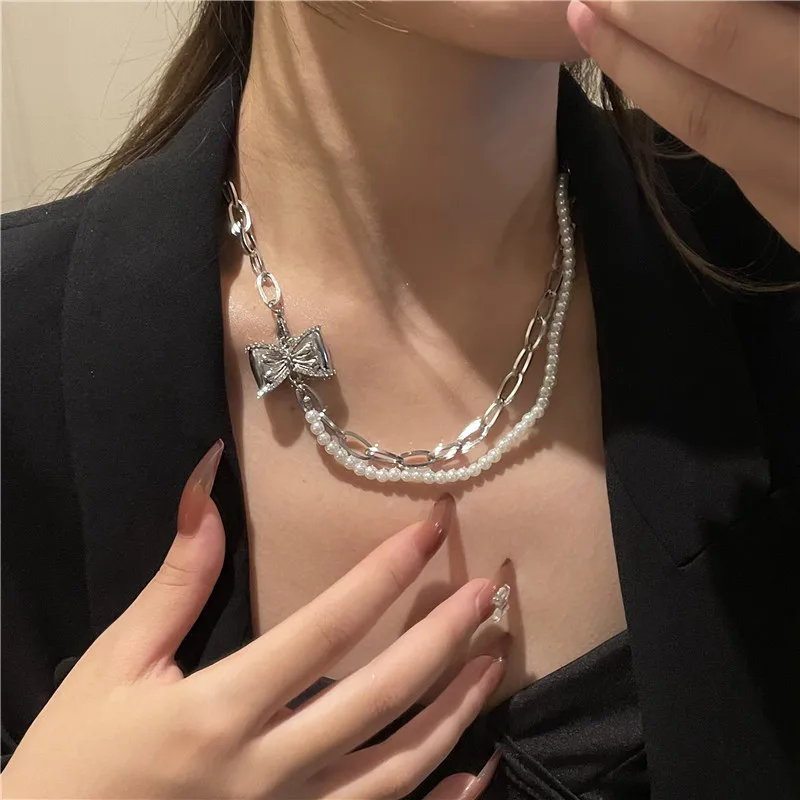 Double Layered Stitching Pearl Necklace for Women Party Jewelry Girls Birthday Gifts with gift Box Packing
Double Layered Stitching Pearl Necklace for Women Party Jewelry Girls Birthday Gifts with gift Box Packing