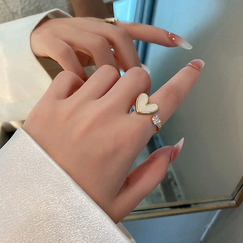 Korean Fashion Shell Love Heart Zircon Rings for Women Exquisite Pearl Heart Shape Open Finger Ring Girls Minimalist Unusual Jew
Korean Fashion Shell Love Heart Zircon Rings for Women Exquisite Pearl Heart Shape Open Finger Ring Girls Minimalist Unusual Jew
