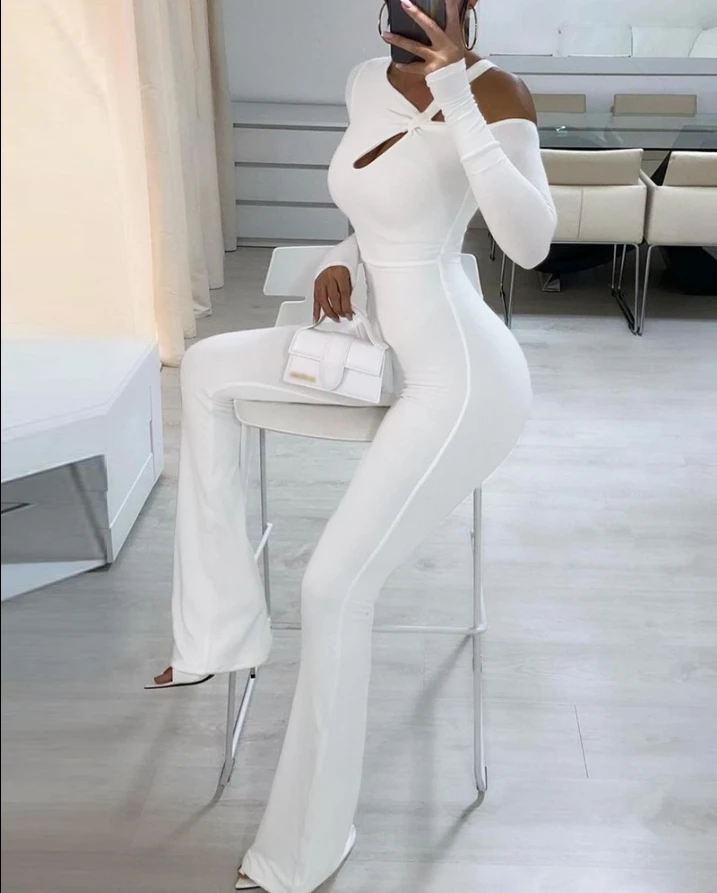 Long Sleeve Cutout Design Flared Leg Jumpsuit Skinny sexy casual elegant party jumpsuit for women one piece autumn ladies
Long Sleeve Cutout Design Flared Leg Jumpsuit Skinny sexy casual elegant party jumpsuit for women one piece autumn ladies