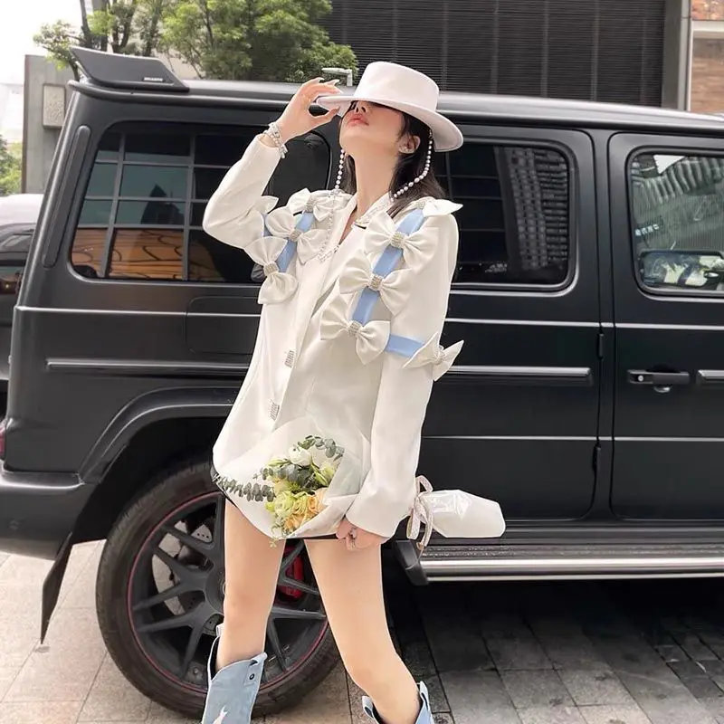 Women Clothes Bow Splice White Blazer 2022 Spring Fall Korean Fashion Single-Breasted Long Sleeve Suit Jackets Office Lady Tops
Women Clothes Bow Splice White Blazer 2022 Spring Fall Korean Fashion Single-Breasted Long Sleeve Suit Jackets Office Lady Tops