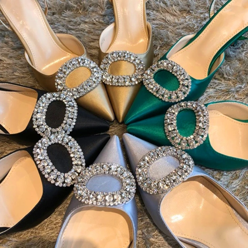 Bride and Bridesmaid Wedding Shoes 2023 Autumn Stiletto High Heels Female Rhinestone Pointed Toe Girl Sandals
Bride and Bridesmaid Wedding Shoes 2023 Autumn Stiletto High Heels Female Rhinestone Pointed Toe Girl Sandals