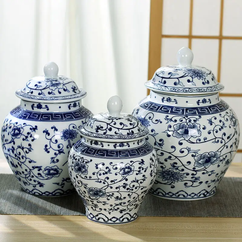 Flowers Blue And White Tea Canister Porcelain Loose Tea Storage Tin Caddy Vine 7 Inch Chinese Design
Flowers Blue And White Tea Canister Porcelain Loose Tea Storage Tin Caddy Vine 7 Inch Chinese Design
