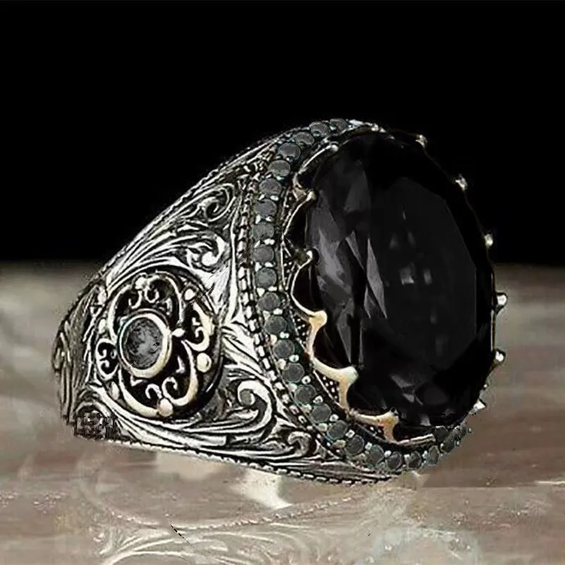 2022 New Retro Men's Ring Black Gemstone Inlaid Turquoise Punk Ring Gothic Antique Silver Fashion High-end Wedding Jewelry
2022 New Retro Men's Ring Black Gemstone Inlaid Turquoise Punk Ring Gothic Antique Silver Fashion High-end Wedding Jewelry