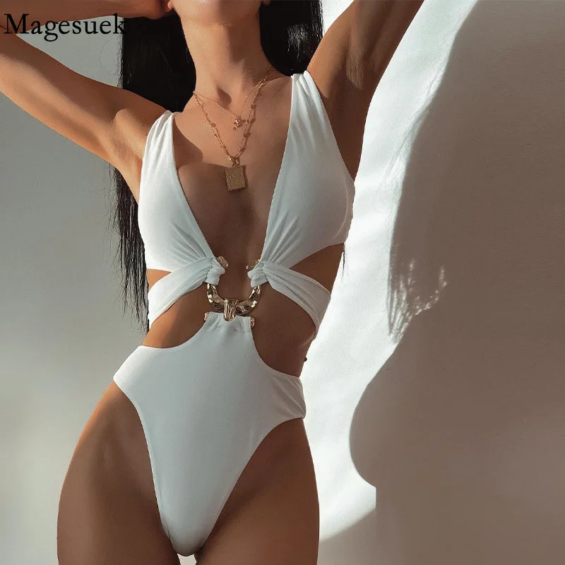 Summer Deep V Neck Y2k Bodysuit Women Sexy Hollow Out Beach Female Jumpsuit Bandage Sleeveless Outfits Printing Clothing 22036
Summer Deep V Neck Y2k Bodysuit Women Sexy Hollow Out Beach Female Jumpsuit Bandage Sleeveless Outfits Printing Clothing 22036