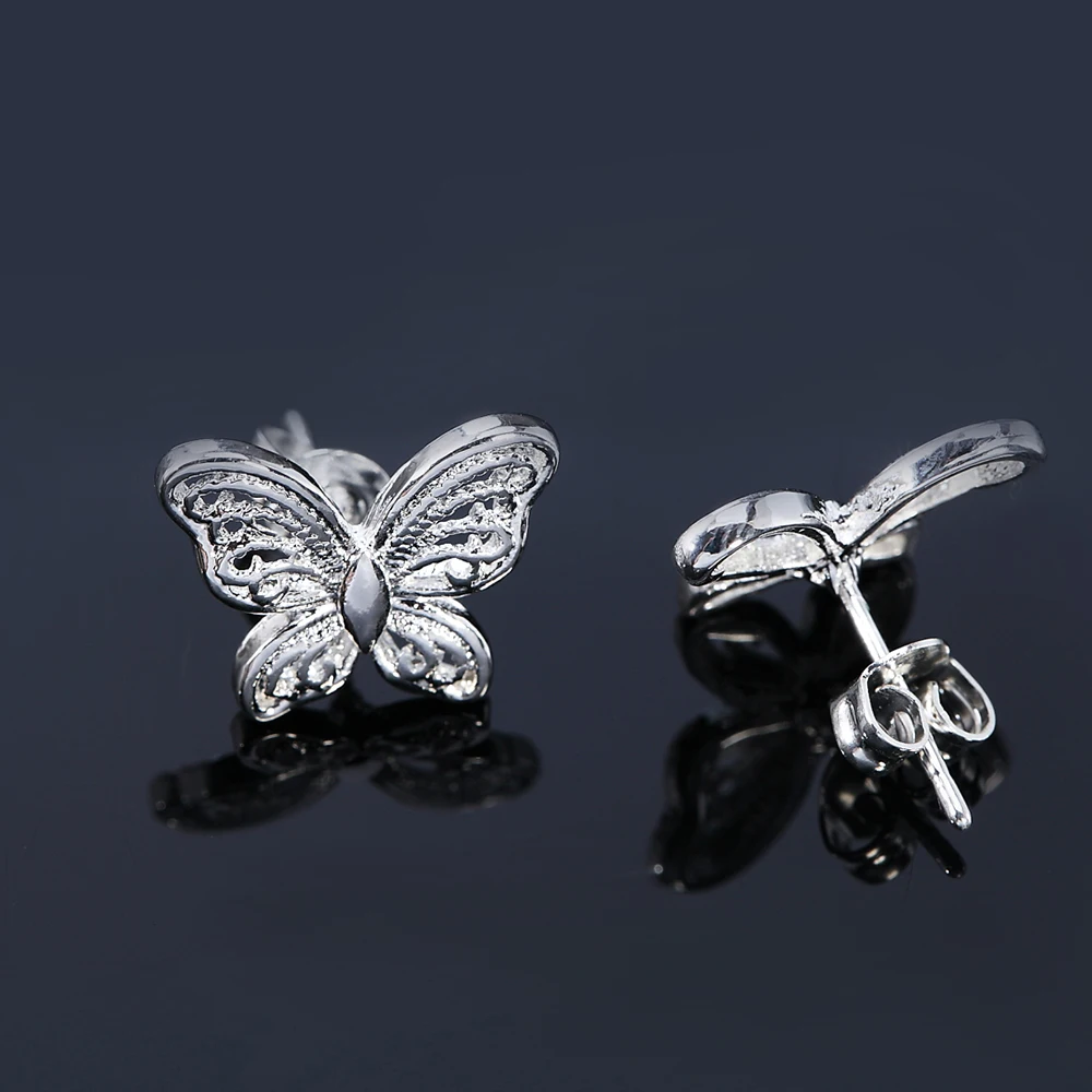 925 Stamp Silver Color Small Butterfly Piercing Woman Stud Earrings Korean Fashion Luxury Jewelry 2022 Trend New Free Shipping
925 Stamp Silver Color Small Butterfly Piercing Woman Stud Earrings Korean Fashion Luxury Jewelry 2022 Trend New Free Shipping