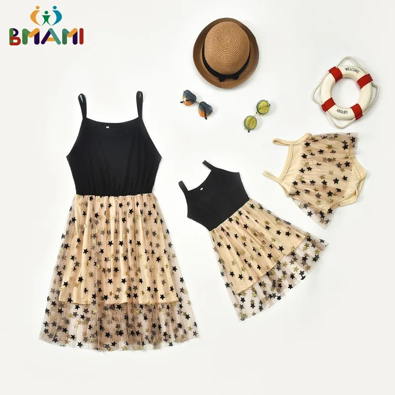 Stars Printed Mesh Stitching Mother-Daughter Matching Outfit Dress Sleeveless Mom And Baby Girls Matching Dress Family Outfits
Stars Printed Mesh Stitching Mother-Daughter Matching Outfit Dress Sleeveless Mom And Baby Girls Matching Dress Family Outfits