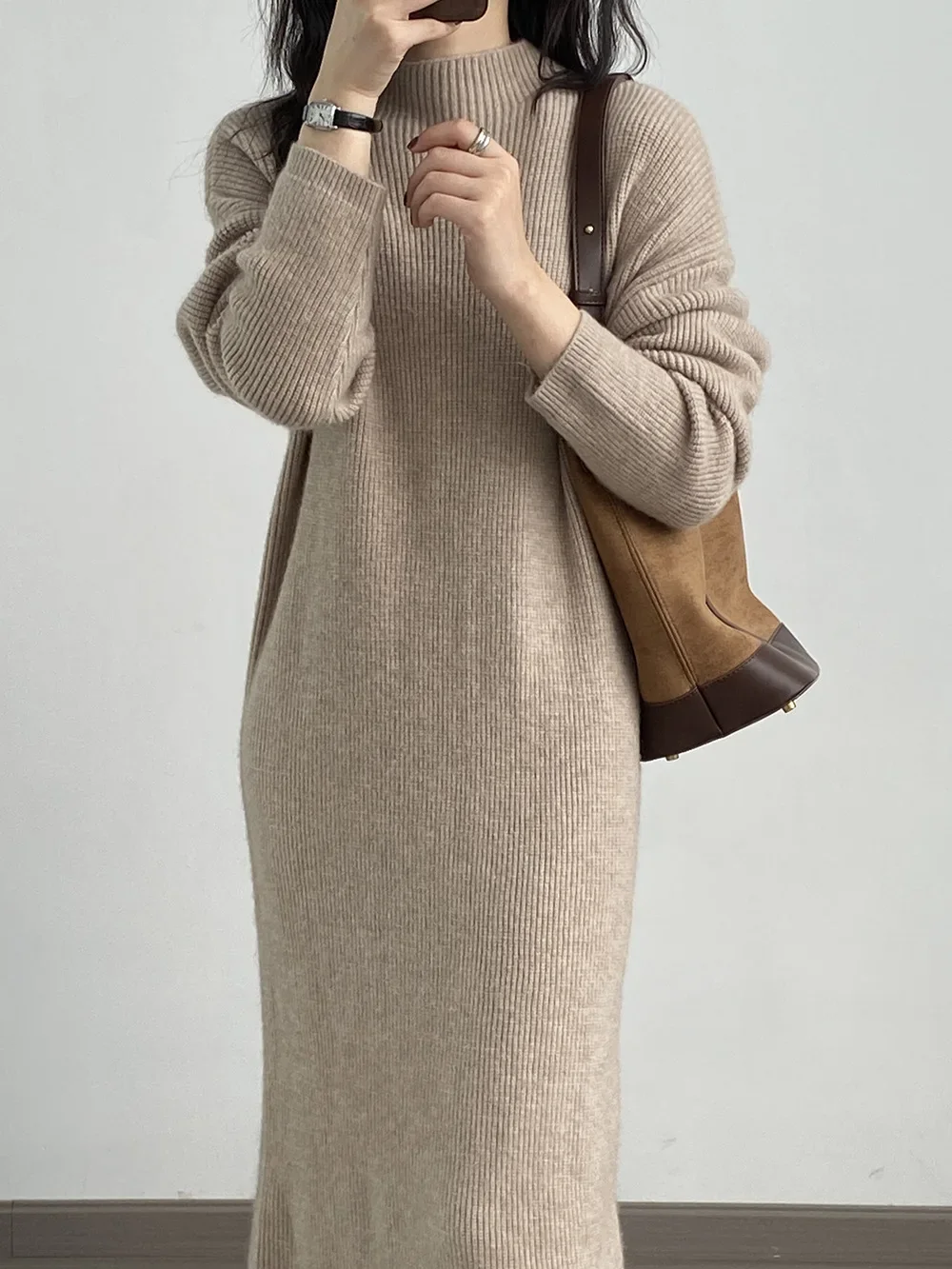 French Style O-Neck Solid Color Pullover Knitted Dress, 2024 Spring Winter New Loose Long Sleeve Long Straight Sweater Dresses
French Style O-Neck Solid Color Pullover Knitted Dress, 2024 Spring Winter New Loose Long Sleeve Long Straight Sweater Dresses