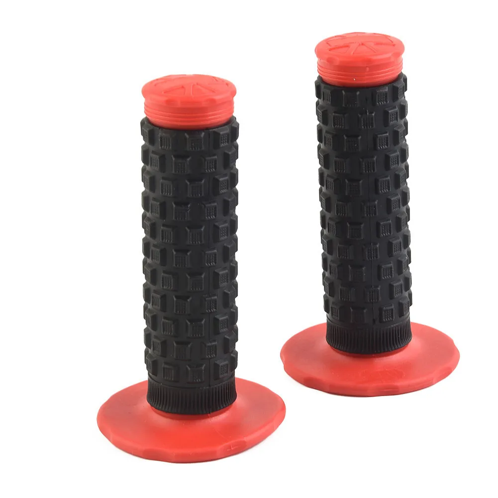 2pcs Motorcycle Handle Grip 7/8" Inch 22mm Universal Vintage Motorbike Handle Retro Moto Handlebar Grip Pro Taper Pillow Top
2pcs Motorcycle Handle Grip 7/8" Inch 22mm Universal Vintage Motorbike Handle Retro Moto Handlebar Grip Pro Taper Pillow Top
