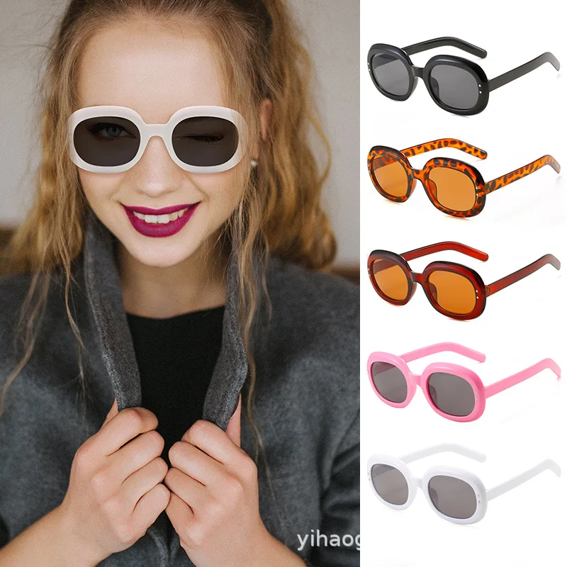 Oval Frame Sunglasses For Women Men Fashion Elegant Summer Driving Travel Sun Glasses Classic Vintage Male Female Eyewear Shades
Oval Frame Sunglasses For Women Men Fashion Elegant Summer Driving Travel Sun Glasses Classic Vintage Male Female Eyewear Shades