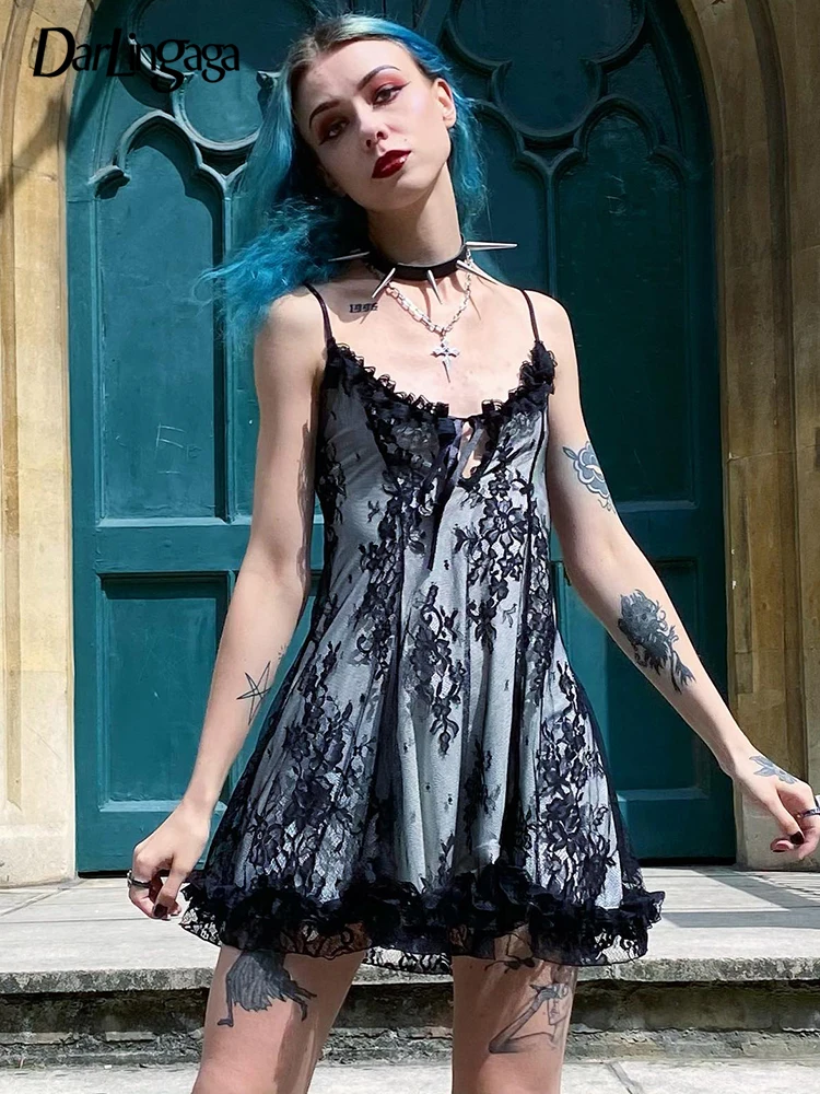 Летнее сексуальное кружевное мини-платье Darlingaga Mall Goth Grunge на бретелях, модное женское платье в стиле ретро с оборками и пэчворком, ТРАПЕЦИЕВИ...
Летнее сексуальное кружевное мини-платье Darlingaga Mall Goth Grunge на бретелях, модное женское платье в стиле ретро с оборками и пэчворком, ТРАПЕЦИЕВИ...