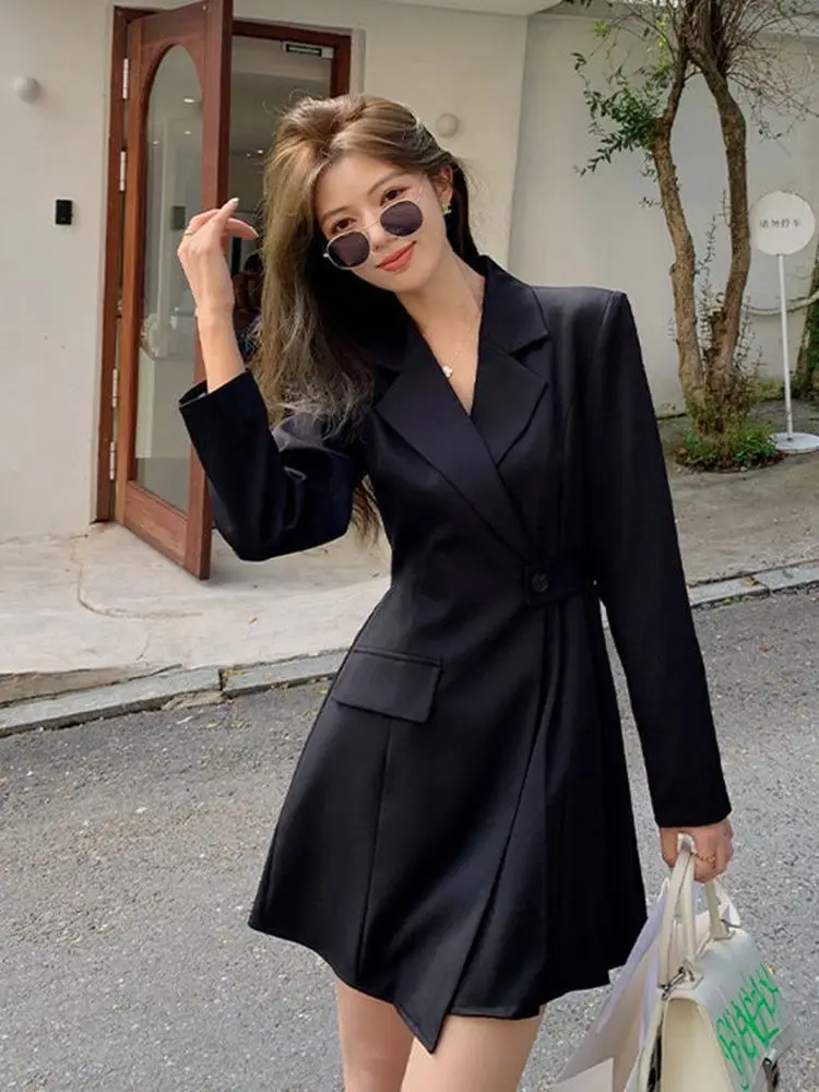 2022 Autumn New Hong Kong Style Retro Women's Chic Temperament Lapel Waist Suit Dress Sexy Blazer Dress Black Female Long Jacket
2022 Autumn New Hong Kong Style Retro Women's Chic Temperament Lapel Waist Suit Dress Sexy Blazer Dress Black Female Long Jacket