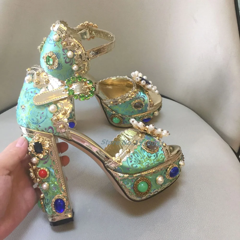 Retro Baroque Stlye High Heel 2022 New Arrivals Stylish Super High Heel Platform Pearl Rhinestone Chunky Heel Summer Shoes
Retro Baroque Stlye High Heel 2022 New Arrivals Stylish Super High Heel Platform Pearl Rhinestone Chunky Heel Summer Shoes