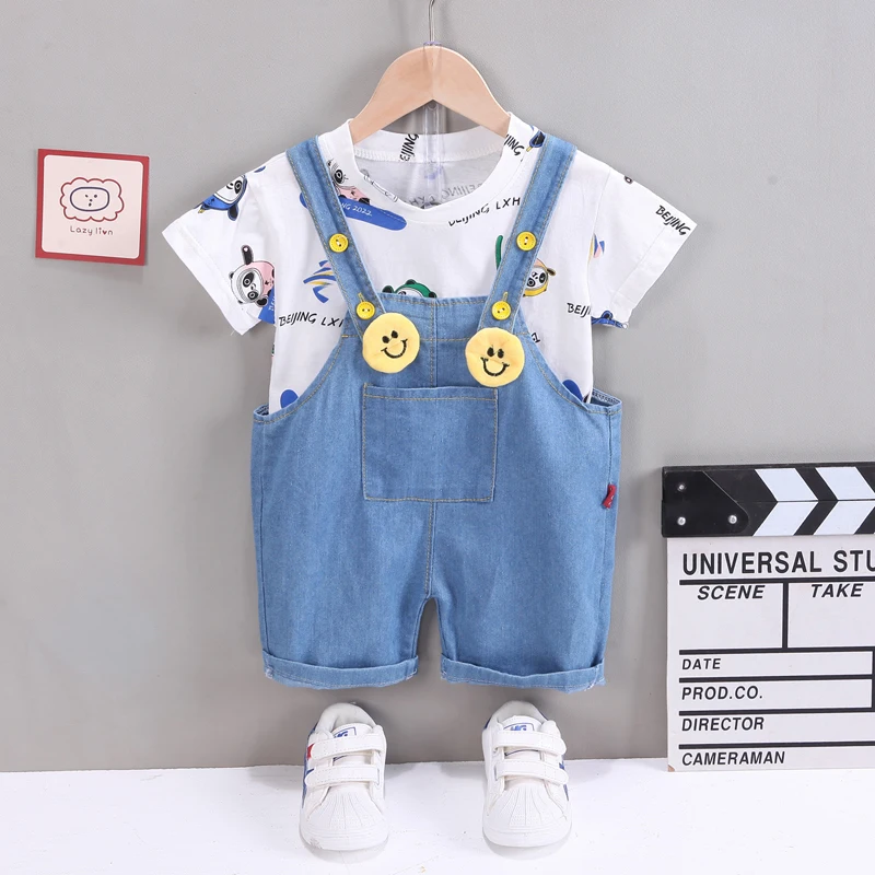 QQH-BabyClothesToddlerBoy Clothes 0-5 Years Old Summer Short-Sleeved Shorts Suit Baby Printed Shirt Casual Shorts Two-Piece Suit
QQH-BabyClothesToddlerBoy Clothes 0-5 Years Old Summer Short-Sleeved Shorts Suit Baby Printed Shirt Casual Shorts Two-Piece Suit