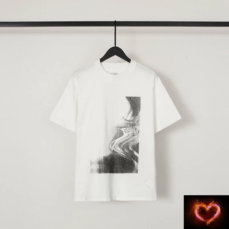 2023ss Summer High Quality Mm6 Margiela T-shirts Daily Casual Black White Striped Short Sleeves Top Breathable Cotton Clothing
2023ss Summer High Quality Mm6 Margiela T-shirts Daily Casual Black White Striped Short Sleeves Top Breathable Cotton Clothing