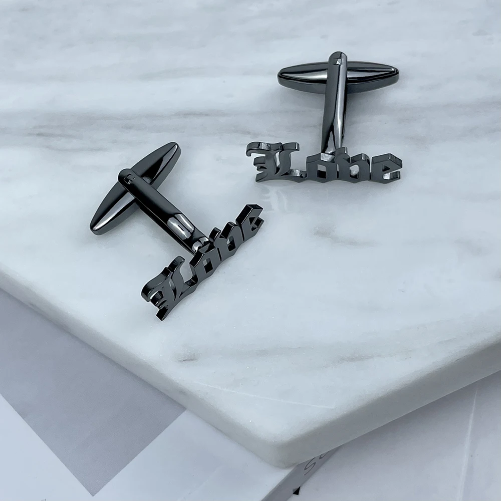 Personalise Old English font "Love" Cufflinks For Men Stainless steel Mens Fashion Gold Cufflinks Metal Party Shirt Cuff Links
Personalise Old English font "Love" Cufflinks For Men Stainless steel Mens Fashion Gold Cufflinks Metal Party Shirt Cuff Links