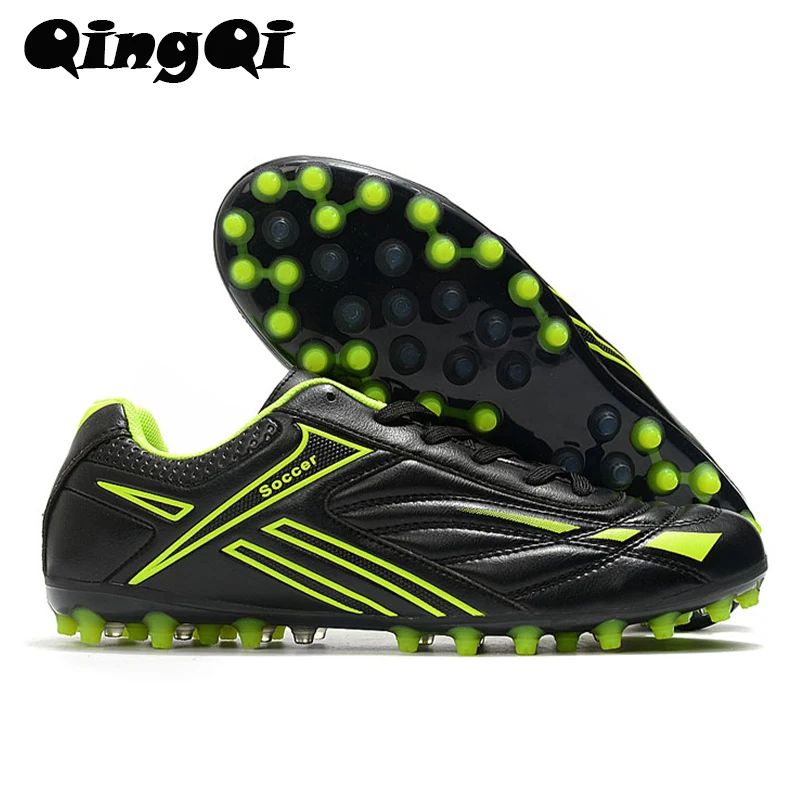 QQ-D803 Mens Soccer Shoes Ultralight Non-Slip Turf Soccer Cleats TF Training Football Boots Chuteira Campo for Mens Size 36-45
QQ-D803 Mens Soccer Shoes Ultralight Non-Slip Turf Soccer Cleats TF Training Football Boots Chuteira Campo for Mens Size 36-45
