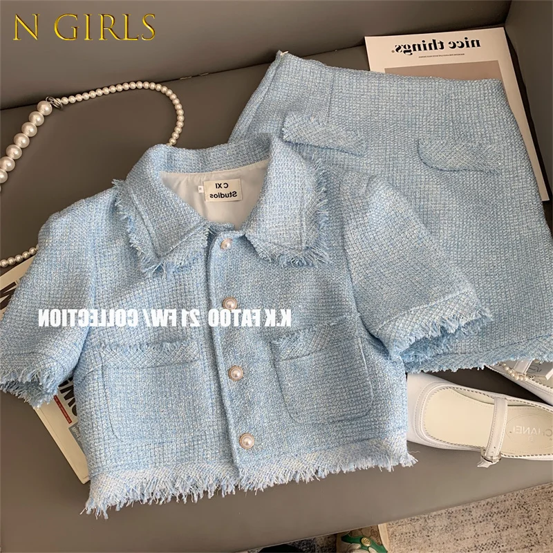 Temperament Tweed Women's Sets Lapel Short Sleeve Blue Crop Tops Tassel Shirts Lady Slim Wrap Hip Plaid Skirts Mini Summer
Temperament Tweed Women's Sets Lapel Short Sleeve Blue Crop Tops Tassel Shirts Lady Slim Wrap Hip Plaid Skirts Mini Summer