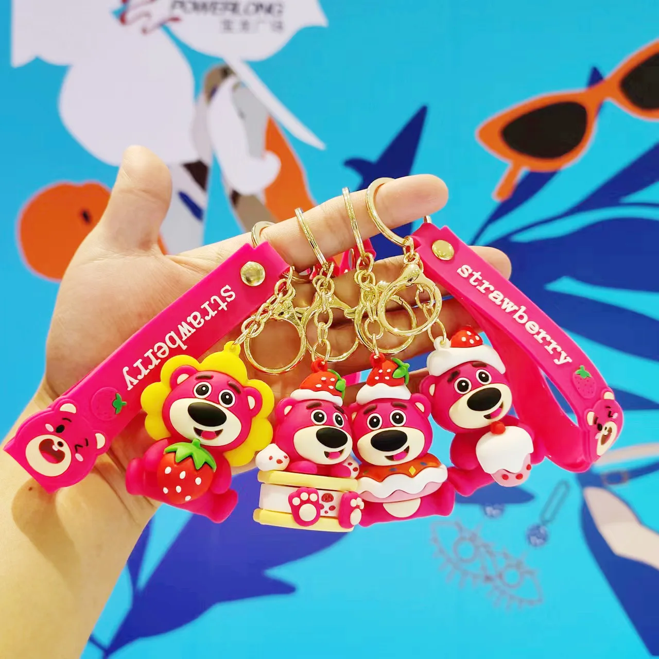 Цепочка для ключей Disney Lotso, креативный школьный брелок с подвеской в виде автомобиля, милые безделушки, подарок на день рождения, изысканный подарок для пар
Цепочка для ключей Disney Lotso, креативный школьный брелок с подвеской в виде автомобиля, милые безделушки, подарок на день рождения, изысканный подарок для пар