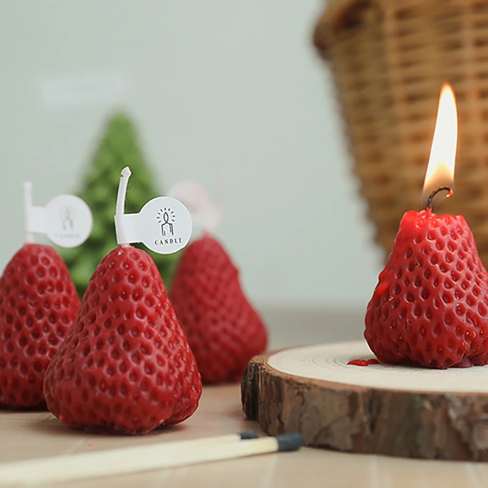 

1/4PCS Strawberry Decorative Aromatic Candles Soy Wax Scented Candle for Birthday Wedding Candle Wax Warmer Aromatherapy Candle