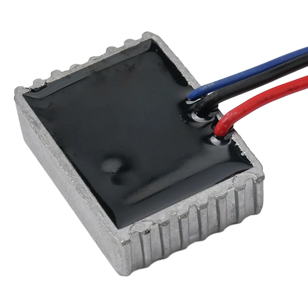 Startup Switch Retrofit Module Current Limiter 230V To 12-20A For Electric Power Tools Brushed Motor 16A/12A/20A/25A
Startup Switch Retrofit Module Current Limiter 230V To 12-20A For Electric Power Tools Brushed Motor 16A/12A/20A/25A