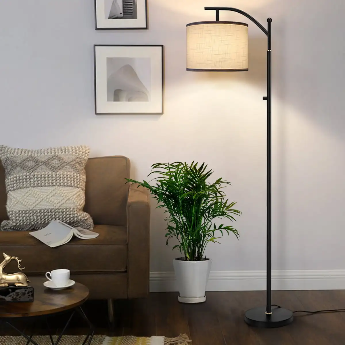 HMTX Arc Floor Lamp 63" Metal Modern LED Standing Lamp with Rotary Switch for Living Room Black
HMTX Arc Floor Lamp 63" Metal Modern LED Standing Lamp with Rotary Switch for Living Room Black