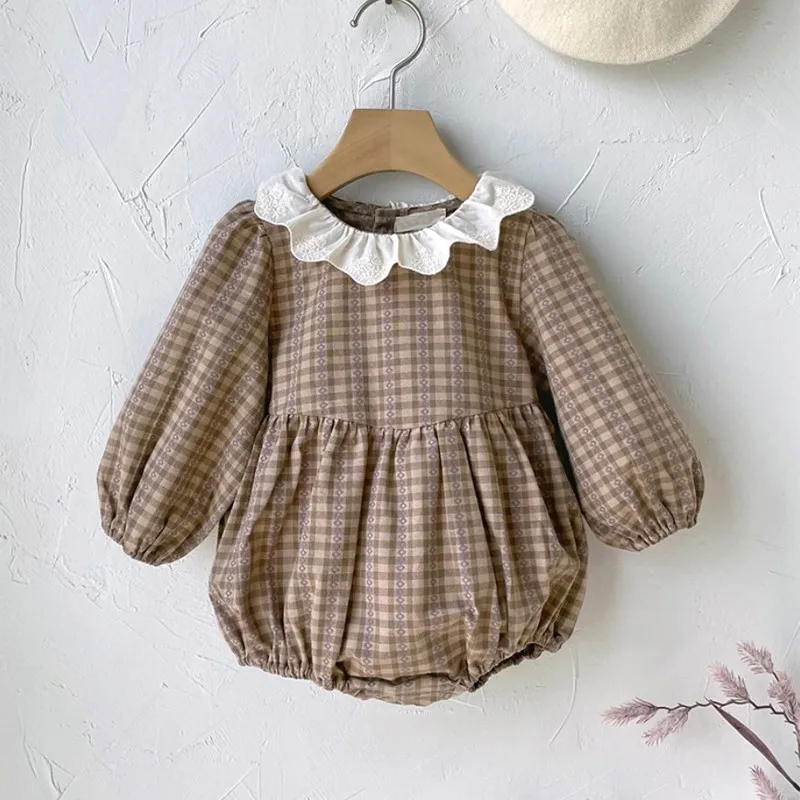 MiniAinis осень-весна новый детский кружевной воротник комбинезон для девочек винтажный клетчатый узор боди для девочек джемпер с длинными рукавами детская одежда
MiniAinis осень-весна новый детский кружевной воротник комбинезон для девочек винтажный клетчатый узор боди для девочек джемпер с длинными рукавами детская одежда