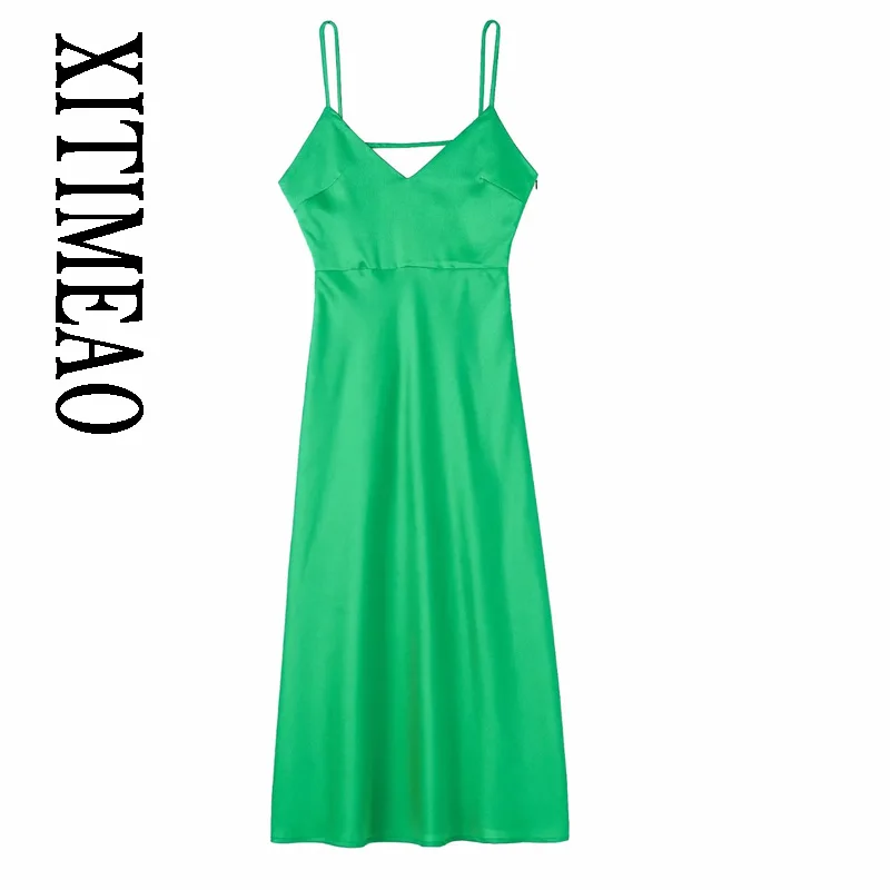 XITIMEAO European And American Summer New Women's Solid Color Silk Satin Texture V-neck Underwear Sleeveless Suspender Dress
XITIMEAO European And American Summer New Women's Solid Color Silk Satin Texture V-neck Underwear Sleeveless Suspender Dress