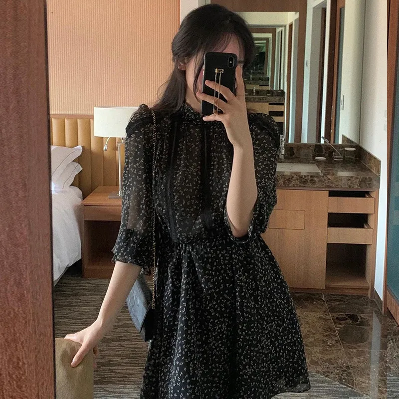 Summer Holiday Beach Black Print Dress Flare Sleeve Prairie Fashion Stand Collar Slim Mini Dress Small Girl A Line Party Dress
Summer Holiday Beach Black Print Dress Flare Sleeve Prairie Fashion Stand Collar Slim Mini Dress Small Girl A Line Party Dress