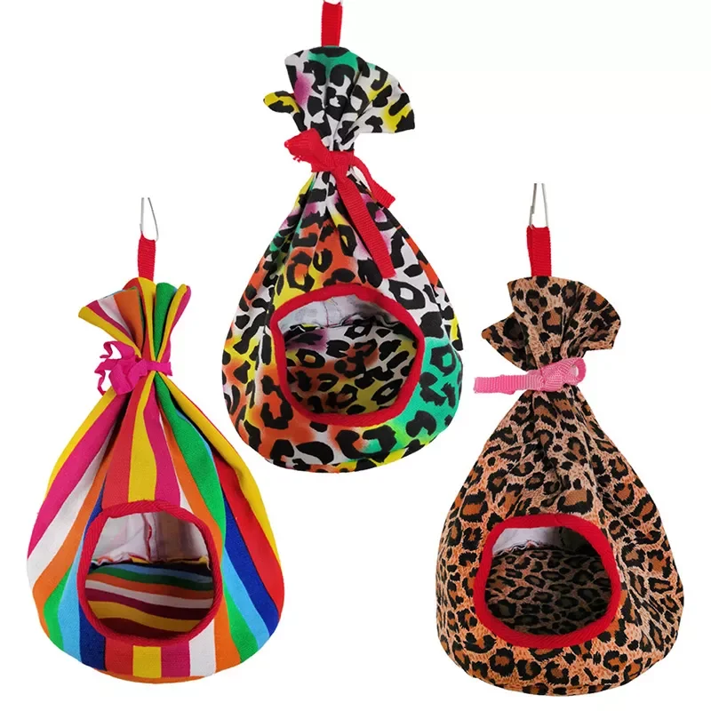 Parrot Plush Nest Hammock Pet Hanging Swing Bed Cave Birds Cage House Decor Bird Supplies Hamster Round House Hut
Parrot Plush Nest Hammock Pet Hanging Swing Bed Cave Birds Cage House Decor Bird Supplies Hamster Round House Hut