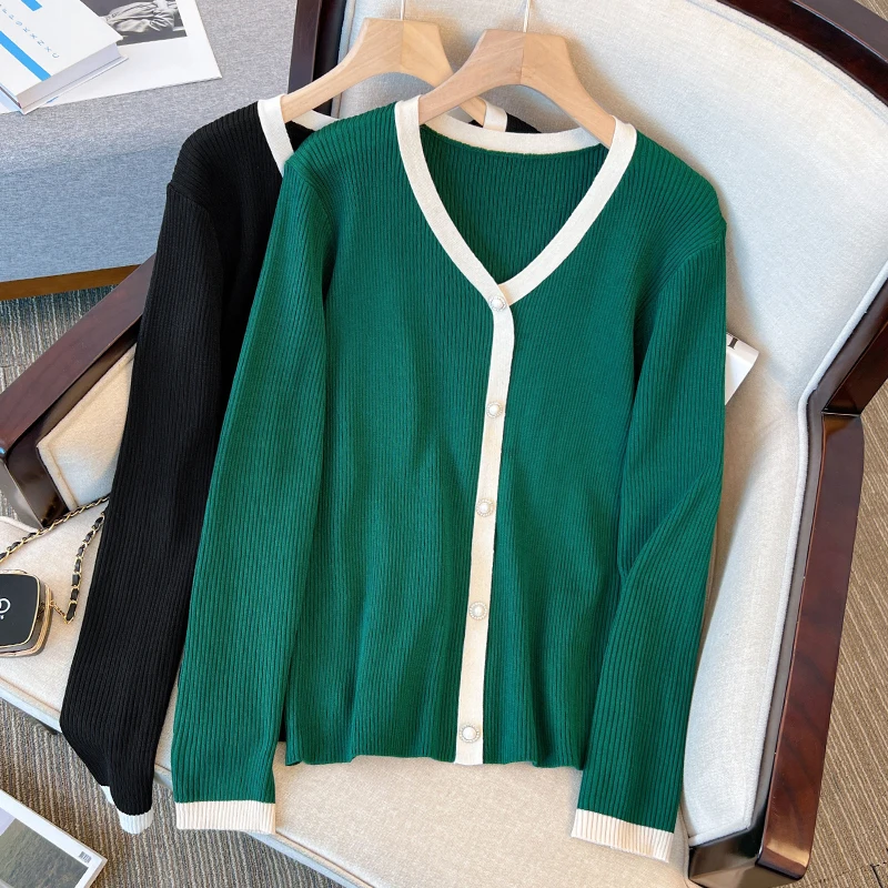 Oversized Women Sweater Autumn Winter Long Sleeve V Neck Solid Kintting Top Loose Casual Thick Warm Basic Pullover Female 4XL
Oversized Women Sweater Autumn Winter Long Sleeve V Neck Solid Kintting Top Loose Casual Thick Warm Basic Pullover Female 4XL