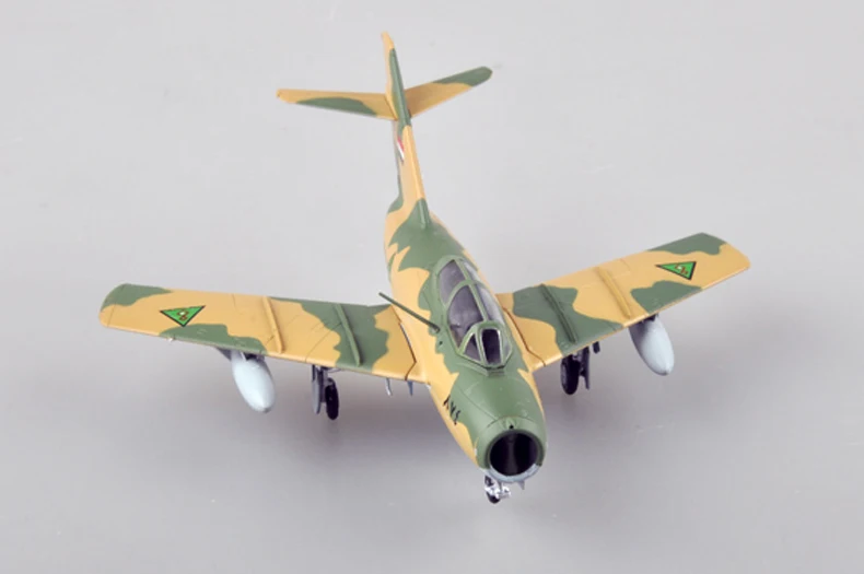 1/72 Iraqi Air Force Mig-15UTI 37136 Static Aircraft Model
1/72 Iraqi Air Force Mig-15UTI 37136 Static Aircraft Model