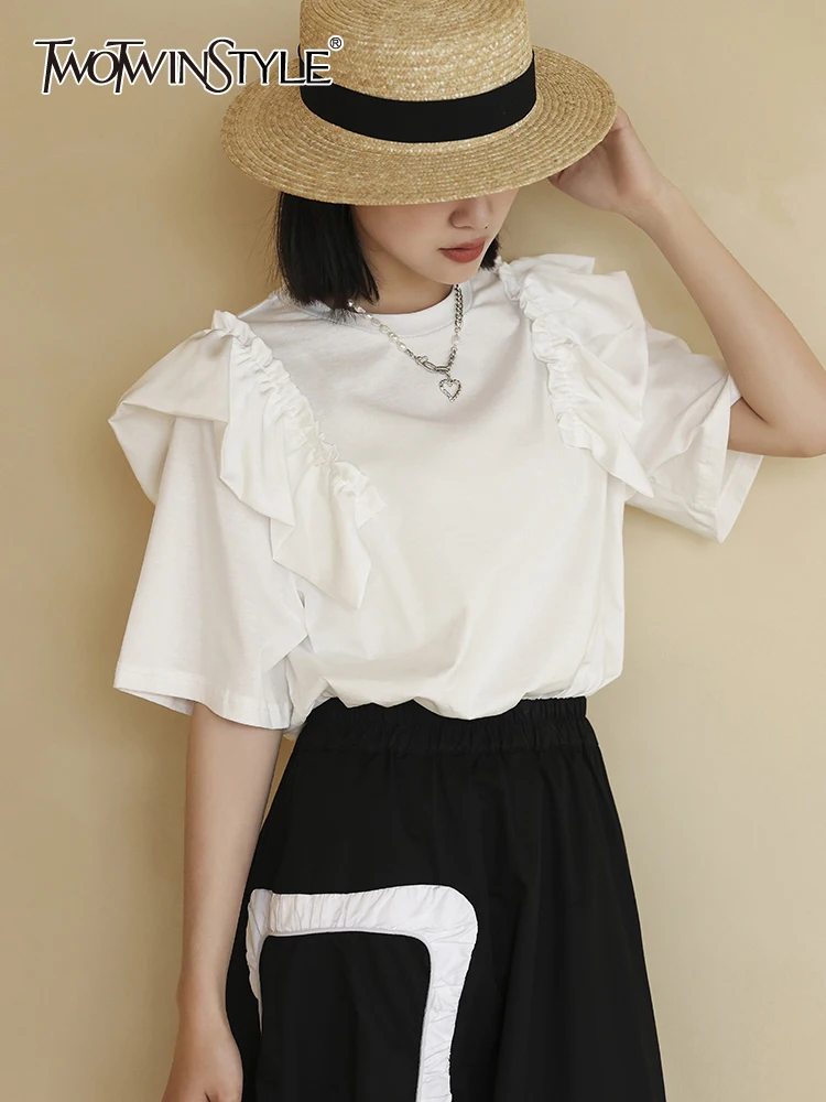 TWOTWINSTYLE Ruffle Trim White Loose T Shirt For Women Round Neck Short Sleeve Solid Casual T Shirts Female Korean Fashion Style
TWOTWINSTYLE Ruffle Trim White Loose T Shirt For Women Round Neck Short Sleeve Solid Casual T Shirts Female Korean Fashion Style