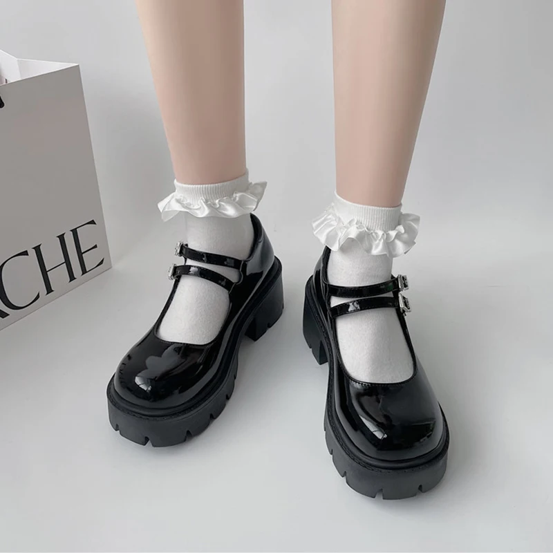 Heart-shaped Buckle Platform Mary Janes Women Patent Leather Sweet Cute Lolita Shoes Woman Non-slip Thick Heel Student Pumps
Heart-shaped Buckle Platform Mary Janes Women Patent Leather Sweet Cute Lolita Shoes Woman Non-slip Thick Heel Student Pumps