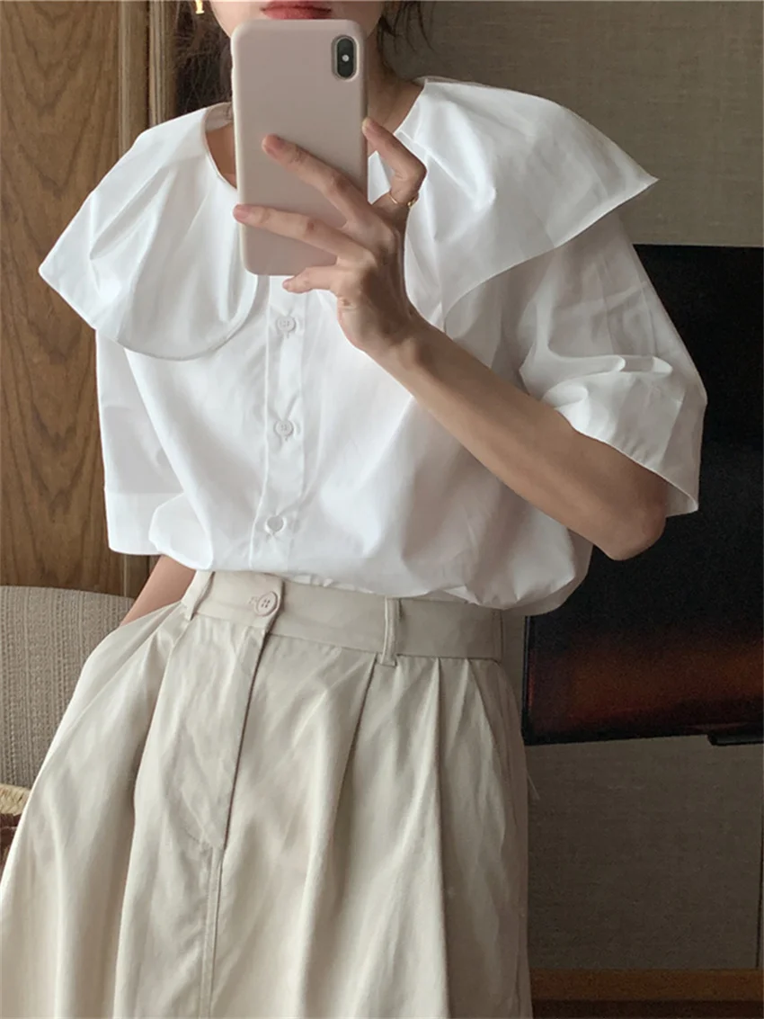 Minimalist Fashion Short Sleeve Women Shirts All Match High Street Office Lady Casual Summer Loose Work Wear Tops
Minimalist Fashion Short Sleeve Women Shirts All Match High Street Office Lady Casual Summer Loose Work Wear Tops