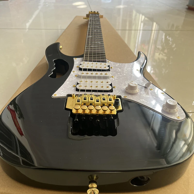 24 tone all-purpose bright electric guitar, classic vibrato electric guitar, guaranteed quality, free shipping to home.
24 tone all-purpose bright electric guitar, classic vibrato electric guitar, guaranteed quality, free shipping to home.