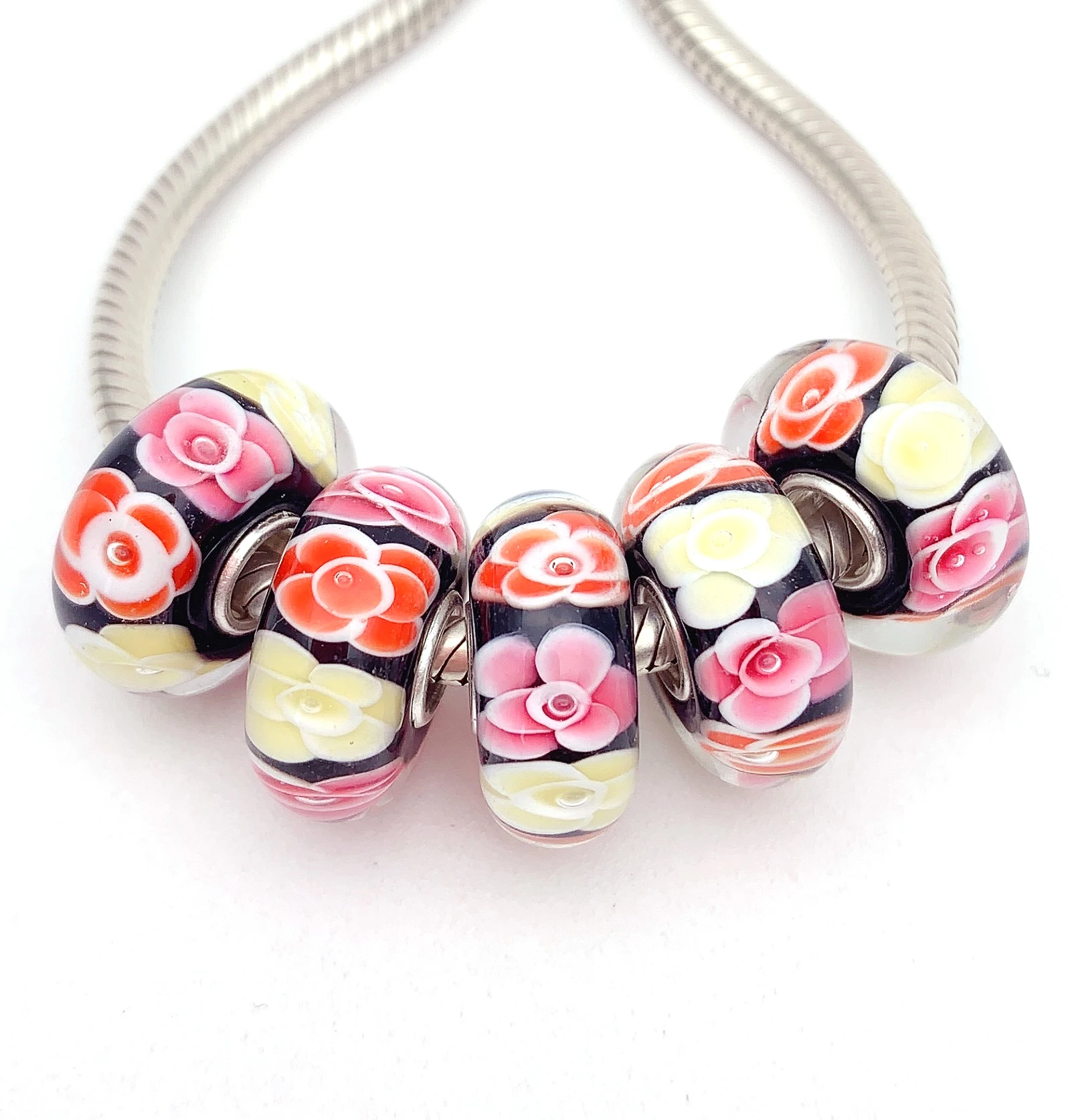 XHYG63 5X 100% Authenticity S925 Sterling Silver Beads Murano Glass beads Fit European Charms Bracelet diy jewelry Lampwork
XHYG63 5X 100% Authenticity S925 Sterling Silver Beads Murano Glass beads Fit European Charms Bracelet diy jewelry Lampwork