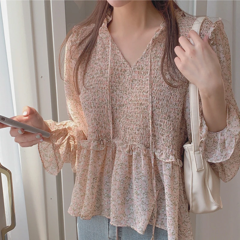 Women's Blouse Pink Chiffon Floral Folds Sweaters Sweet Slim 2022 Summer Hot Girls Print Ruffles Fashion Femme Women's Tops
Women's Blouse Pink Chiffon Floral Folds Sweaters Sweet Slim 2022 Summer Hot Girls Print Ruffles Fashion Femme Women's Tops