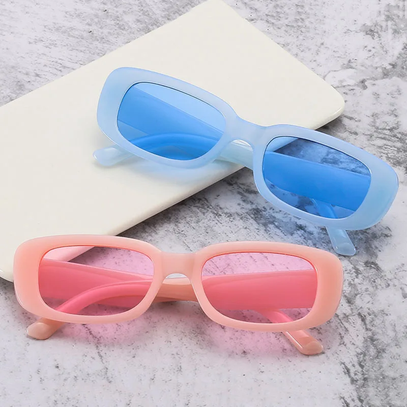 Квадратные Солнцезащитные очки для женщин, роскошные брендовые дизайнерские прямоугольные очки с градиентными прозрачными маленькими лин...
Квадратные Солнцезащитные очки для женщин, роскошные брендовые дизайнерские прямоугольные очки с градиентными прозрачными маленькими лин...